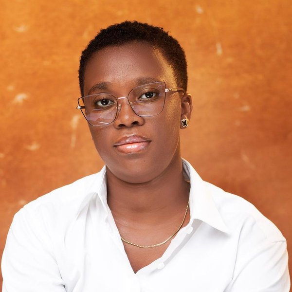 Nwinuka Biaka Leeleebari